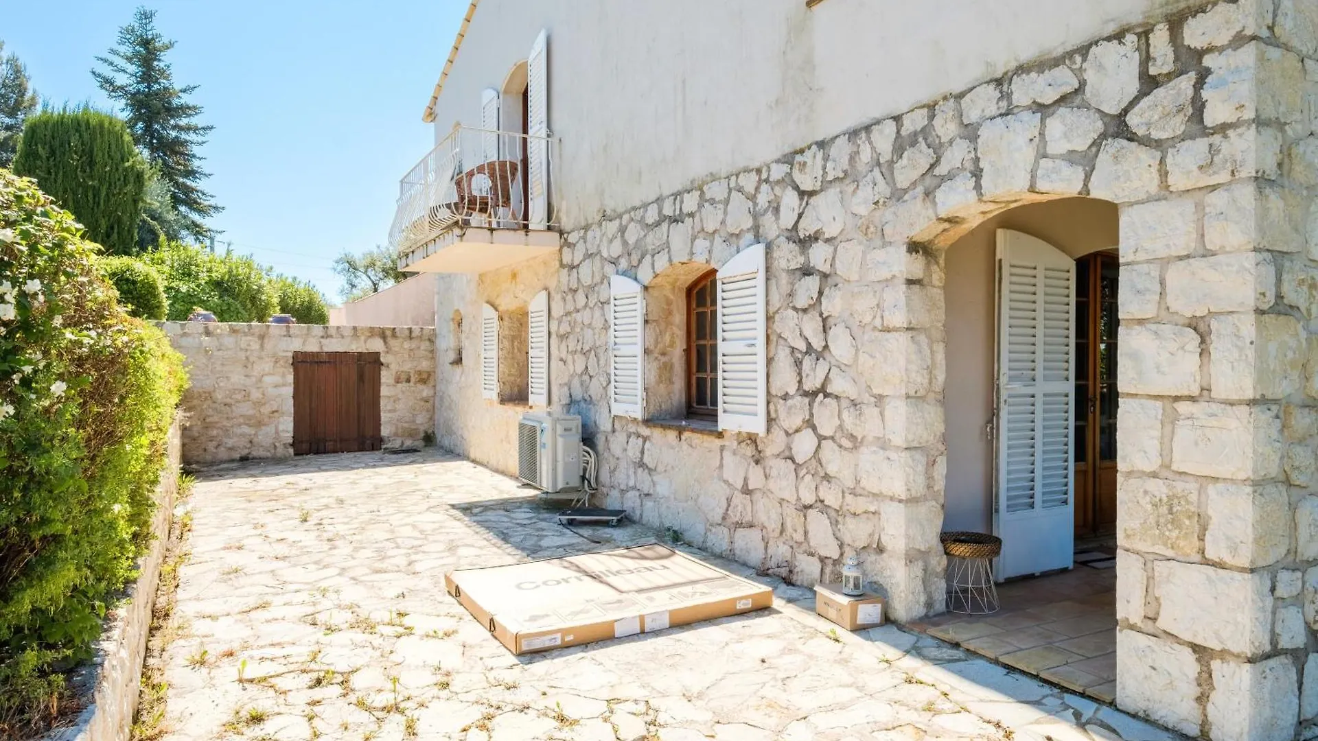 Le Mas Des Serens La Gaude Villa